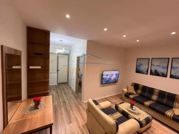 Tirane, shitet apartament 1+1+Ballkon Kati 10, 65 m² 89.000 € (Astir)