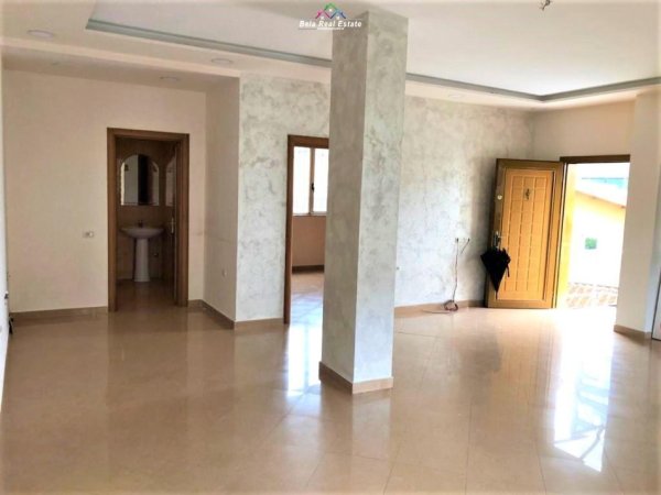 Tirane, jepet me qera zyre Kati 2, 70 m² 600 € (zogu i zi)