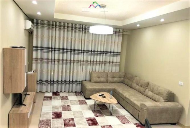 Tirane, jepet me qera apartament 1+1+Ballkon Kati 5, 78 m² 600 € (delijorgji)