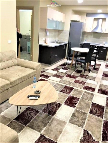 Tirane, jepet me qera apartament 1+1+Ballkon Kati 5, 78 m² 600 € (delijorgji)