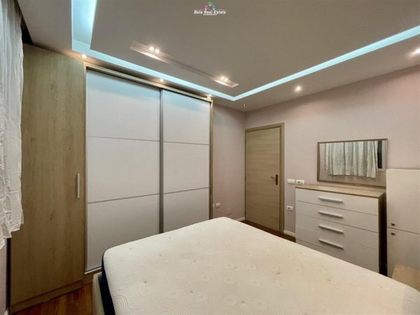 Tirane, jepet me qera apartament 1+1+Ballkon Kati 6, 60 m² 600 € (21 dhjetori)