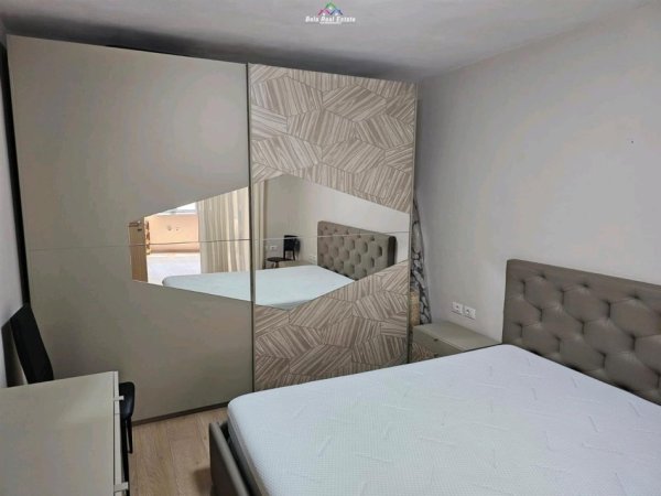 Tirane, jepet me qera apartament 1+1 Kati 2, 60 m² 500 € (stadiumi dinamo)