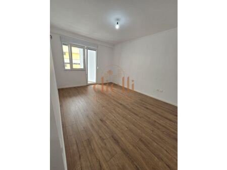 Tirane, shitet apartament 2+1 Kati 7, 96 m² 210.000 € (Rrugea E Kavajes)