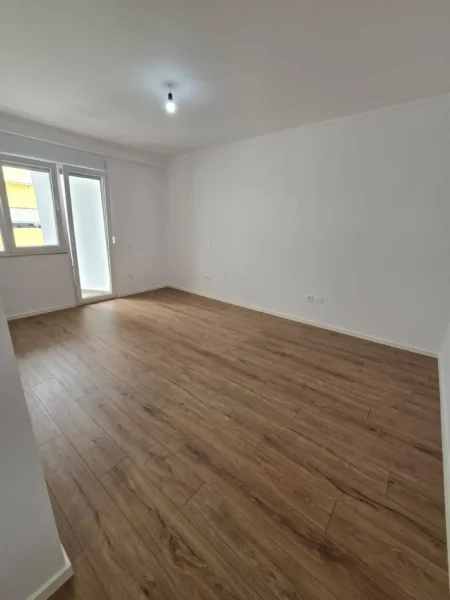 Tirane, shitet apartament 2+1 Kati 7, 96 m² 210.000 € (Rruga Kavajes)