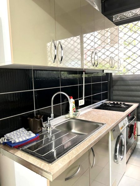 Durres, garsonier qera Javore/Mujore Kati 0, 33 m² 30€ (Shkembi i Kavajes)