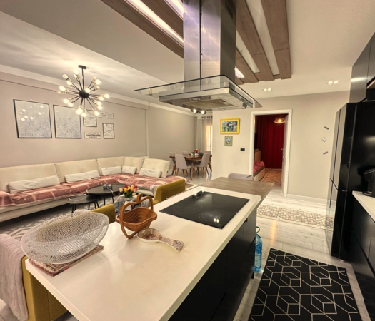 Tirane, shes apartament 2+1+Ballkon Kati 2, 120 m² 140.000 € (Astir)
