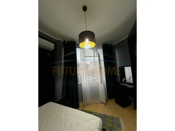 Tirane, jepet me qera apartament 1+1 Kati 6, 57 m² 400 € (Fresk)