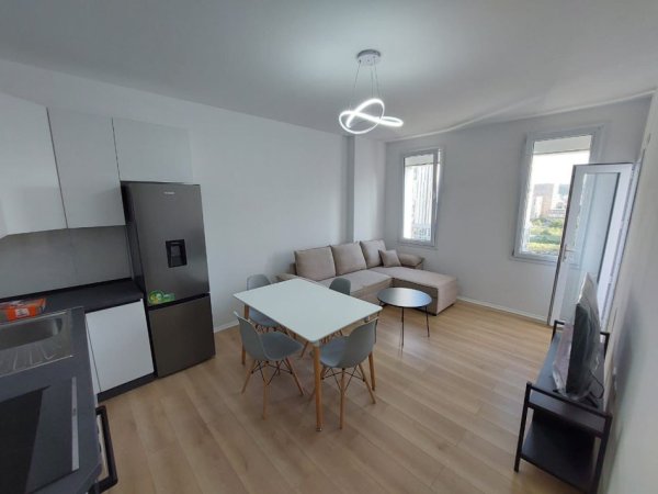 Tirane, jepet me qera apartament 1+1+Ballkon Kati 4, 55 m² 550 € (rruga Dritan Hoxha)