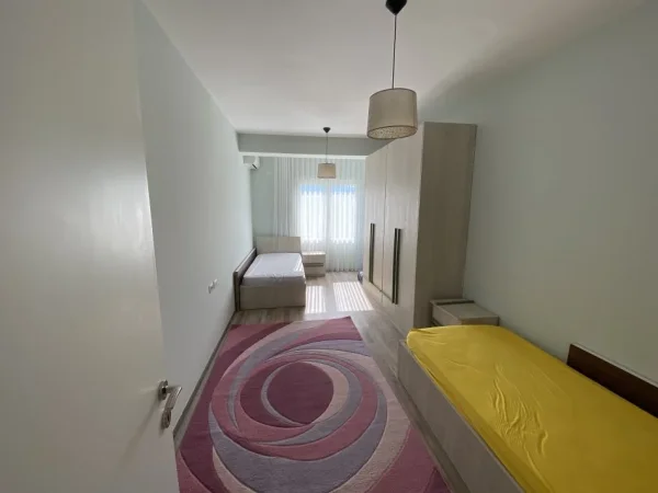 Tirane, jepet me qera apartament duplex 2+1+Aneks+Ballkon Kati 0, 127 m² 800 € (Kodra e Diellit)