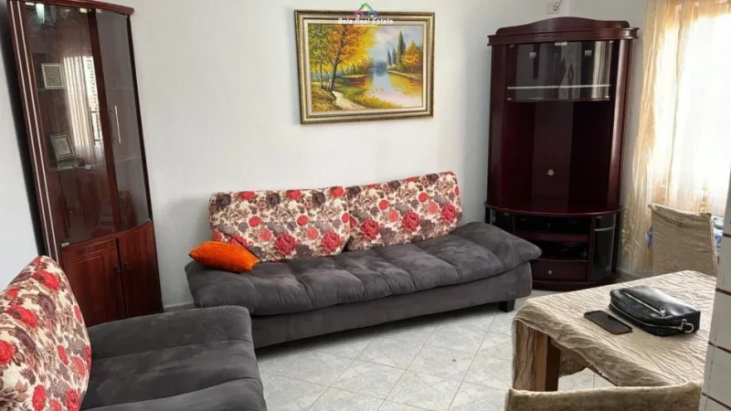 Tirane, jepet me qera apartament 1+1 Kati 4, 65 m² 400 € (don bosko)