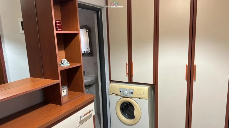 Tirane, jepet me qera apartament 1+1 Kati 4, 65 m² 400 € (don bosko)