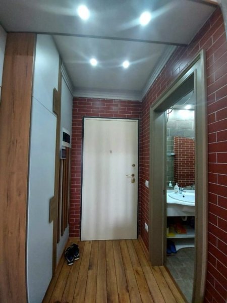 Tirane, jepet me qera apartament 1+1 Kati 8, 96 m² 1100 € (myslym shyri)