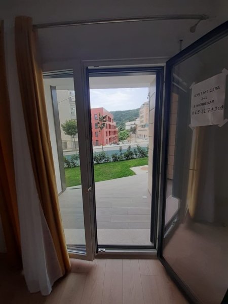 jepet me qera apartament 2+1 Kati 0, 94 m² 600 € (Kodra e Diellit)