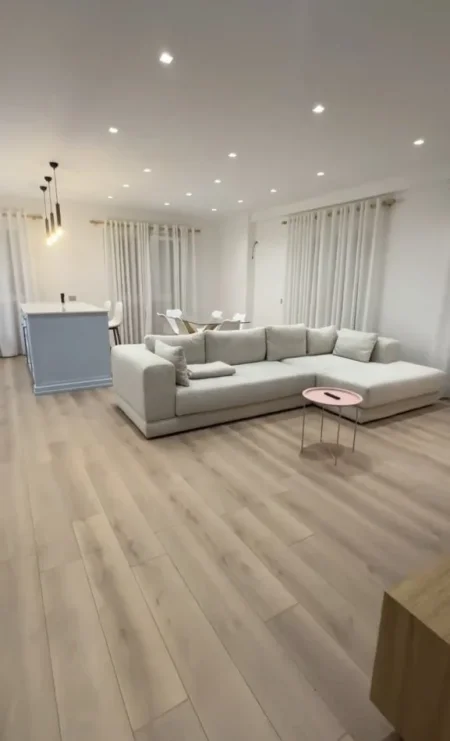 Tirane, shes apartament 2+1+post parkimi Kati 2, 124 m² 340.000 € (Autostrada e Tegut)