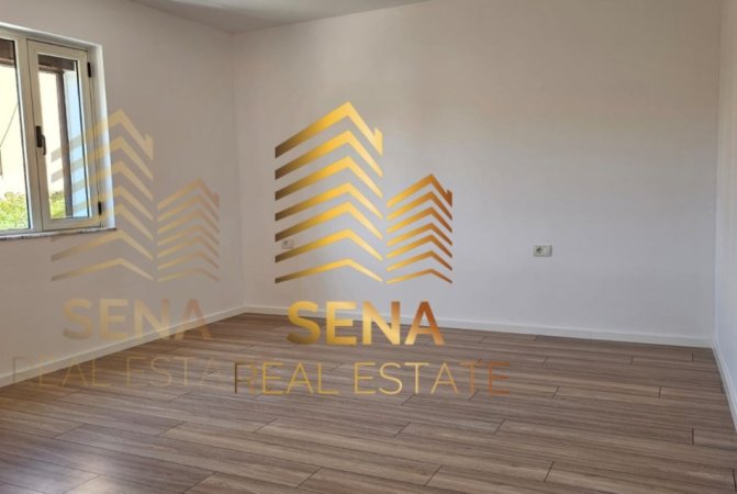 Tirane, shitet apartament 2+1 Kati 2, 112 m² 165.000 € (Rruga e Zallit)