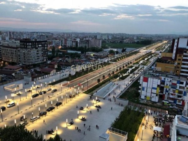 Tirane, shitet apartament 1+1 Kati 1, 109.000 € (bulevard i ri)