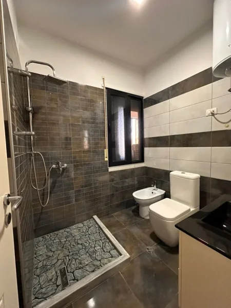 SHITET APARTAMENT 2+1+2 - YZBERISHT - 165.000 €