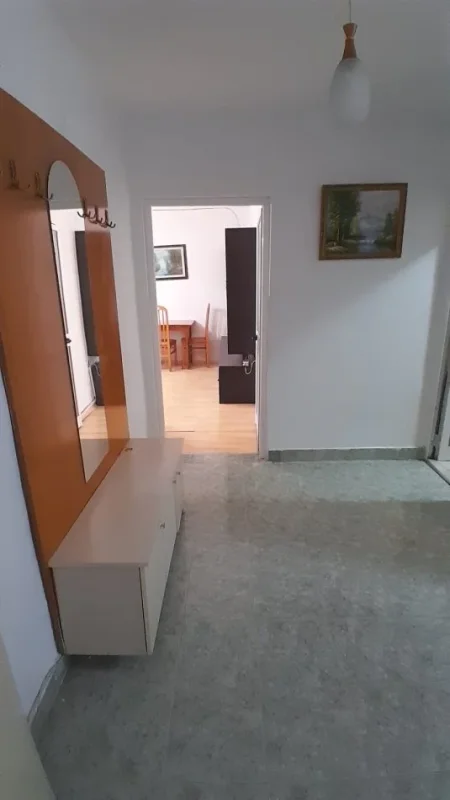 Tirane, Apartament 1+1 me qira tek Rruga Elbasanit 39 000 Leke