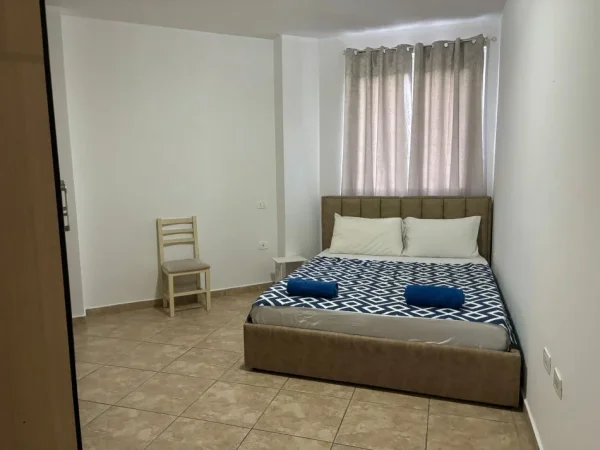 Apartament 3+1+2 për Qera në Yzberisht 450€!