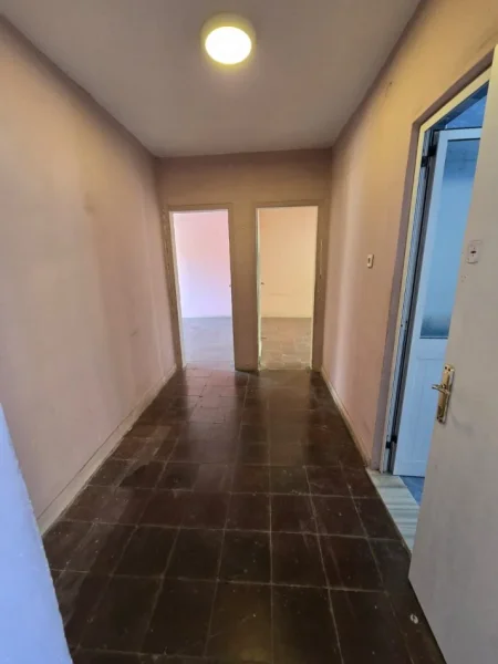 Tirane, shitet apartament 1+1+Ballkon Kati 3, 60 m² 85.000 € (Vasil Shanto)