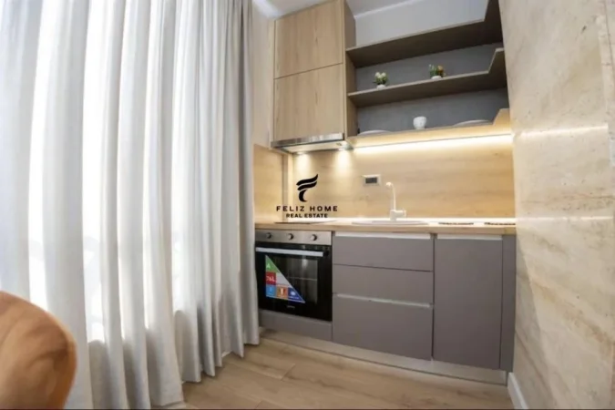 Tirane, jepet me qera apartament 1+1 Kati 1, 50 m² 600 € (KOMUNA E PARISIT)