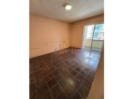 Tirane, shitet apartament 1+1 Kati 3, 60 m² 85.000 € (Pran Pallatit me Shigjeta)