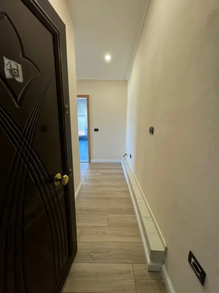 Tirane, shes apartament 2+1+Ballkon Kati 8, 121 m² 133.000 € (Fresk)