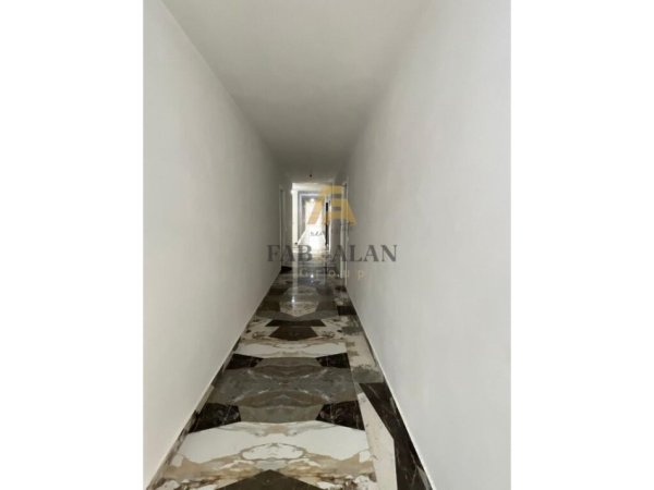 Lezhe Shengjin, shitet apartament 1+1 Kati 5, 70 m² 70.000 € (Shengjin)