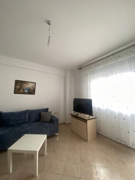 Tirane, jepet me qera apartament 2+1 Kati 6, 98 m² 600 € (Rr. Dibres)