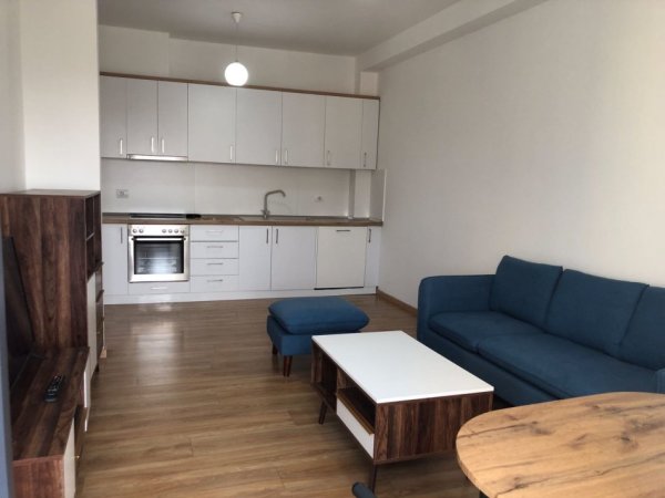 Tirane, jepet me qera 2+1+Ballkon Kati 4, 100 m² 700 € (Panorama)