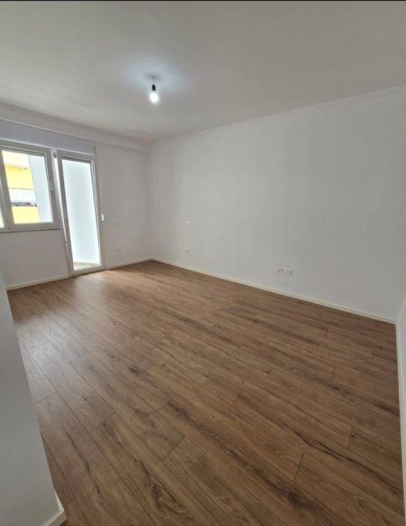 Tirane, shes 2+1 Kati 7, 210.000 € (Rruga e Kavajes)