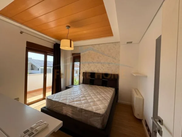 Tirane, jepet me qera Vile 3 Katshe , 224 m² 3.000 € (Lunder)