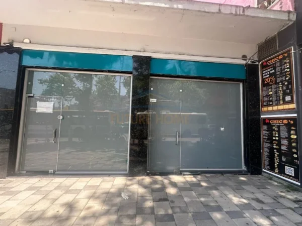 Tirane, jepet me qera Kati 0, 80 m² 6.000 € (21 dhjetori)