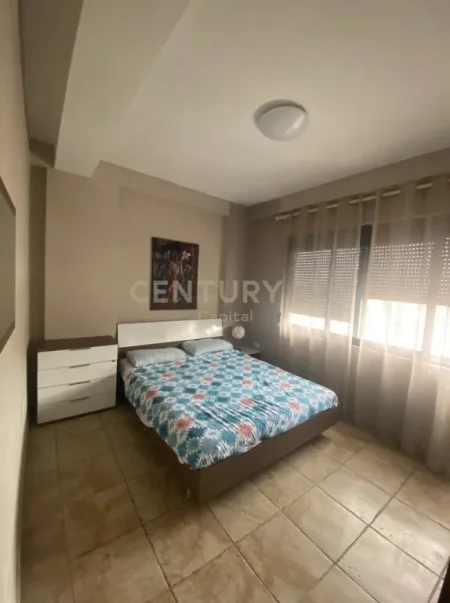 Tirane, jepet me qera apartament 3+1+Aneks+Ballkon Kati 6, 100 m² 700 € (Rruga Mine Peza)