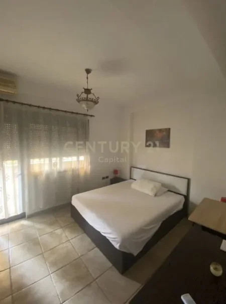 Tirane, jepet me qera apartament 3+1+Aneks+Ballkon Kati 6, 100 m² 700 € (Rruga Mine Peza)