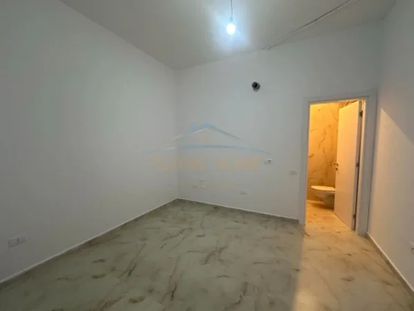 Tirane, jepet me qera garsonier Kati 1, 15 m² 300 € 
