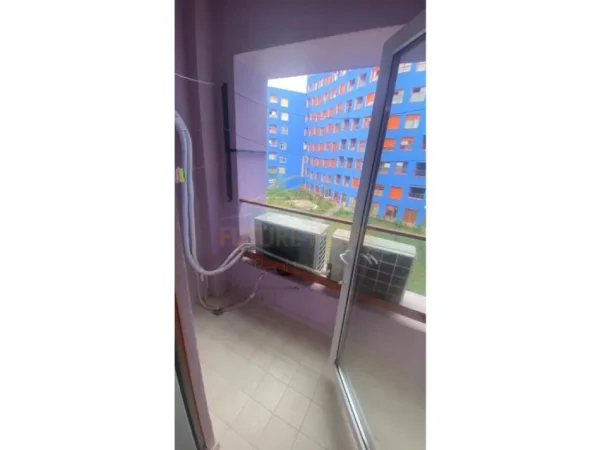 Tirane, jepet me qera apartament 2+1+Ballkon Kati 4, 73 m² 400 € (Mangalem 21)