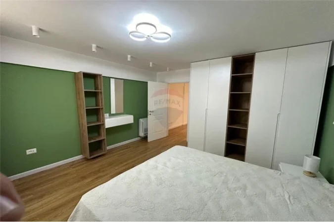 Tirane, jepet me qera apartament 2+1 Kati 2, 110 m² 1.500 € (Rruga Urani Pano - Qendër)
