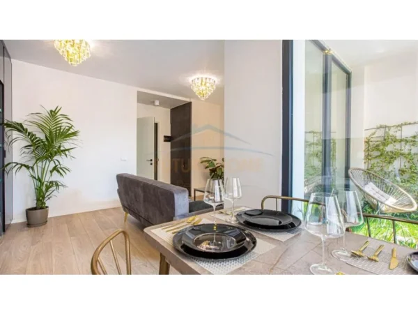 Tirane, shitet apartament 2+1 Kati 6, 310.000 € (Rruga e Kosovareve)