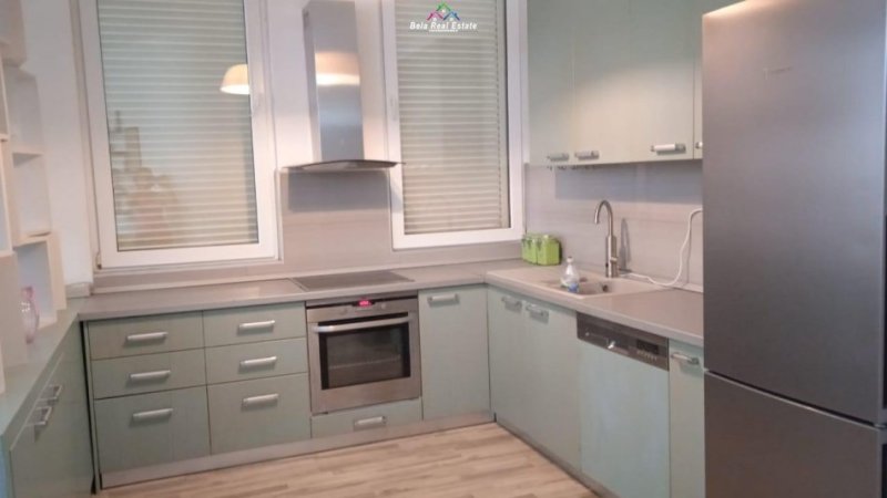 Tirane, jepet me qera 3+1 Kati 1, 108 m² 700 € (kodra e diellit)