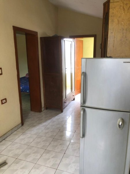 Tirane, jepet me qera apartament 1+1 Kati 3, 60 m² 249 € (Tek Shkolla Bashkuar)