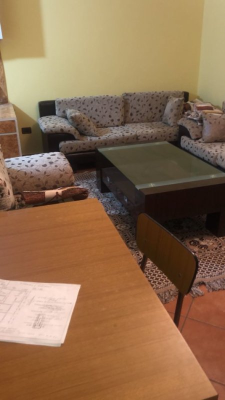Tirane, jepet me qera apartament 2+1 , 72 m² 470 € (Bulevardi Zhan Dark)