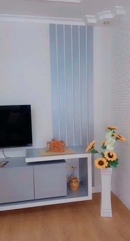 Jepen me qera javore, mujore apartamente pjese te viles!
