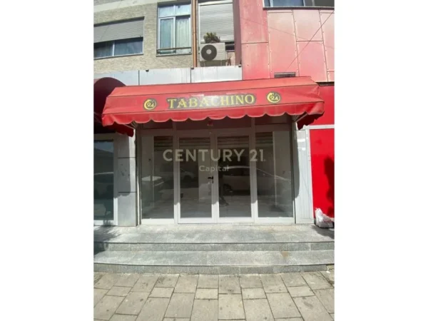 Tirane, jepet me qera ambjent biznesi Kati 0, 35 m² 450 € (Rruga Mine Peza)