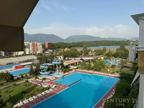 Tirane, jepet me qera apartament 2+1+Ballkon Kati 6, 150 m² 1.000 € (liqeni i thate)