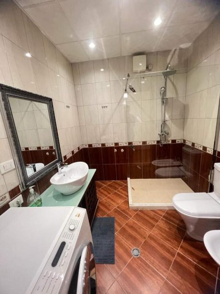 Tirane, jepet me qera apartament 2+1+BLK Kati 4, 100 m² 650 Euro (ibrahim rrugova)