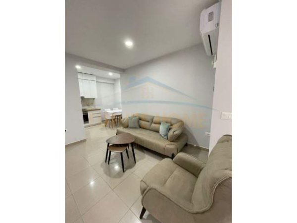 Tirane, jepet me qera apartament 1+1+A+BLK Kati 0, 60 m² 500 Euro (Ish Parku i Autobuzeve) PARK27604
