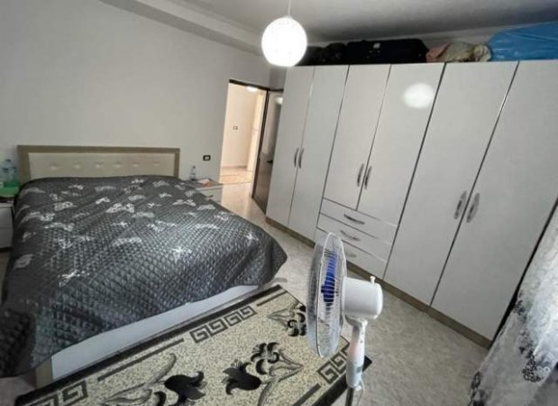 Tirane, jepet me qera apartament 3+1+BLK Kati 1, 150 m² 500 Euro (idriz dollaku)