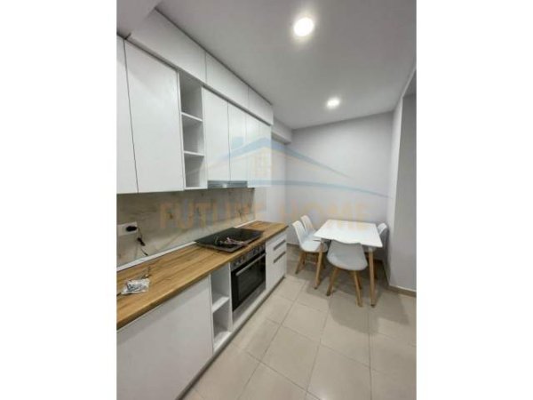 Tirane, jepet me qera apartament 1+1+A+BLK Kati 0, 60 m² 500 Euro (Ish Parku i Autobuzeve) PARK27604