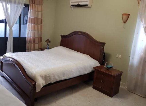 Tirane, shitet apartament 3+1+BLK Kati 6, 100 m² 100.000 Euro (myslym shyri)